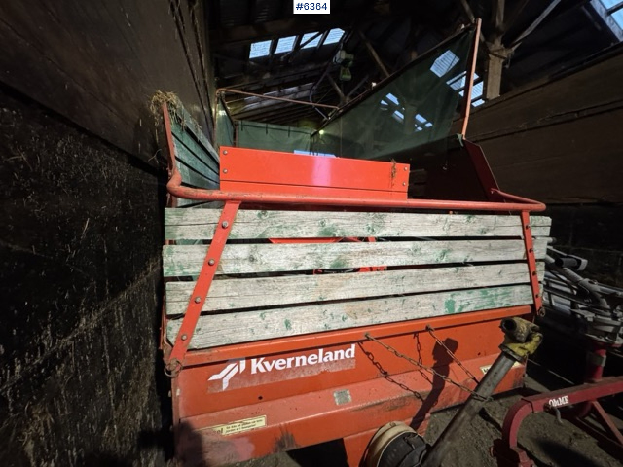 Approx. 1990 Kverneland UN7000 unloading wagon - Техника для сенозаготовки: фото 5 Approx. 1990 Kverneland UN7000 unloading wagon - Техника для сенозаготовки: фото 5