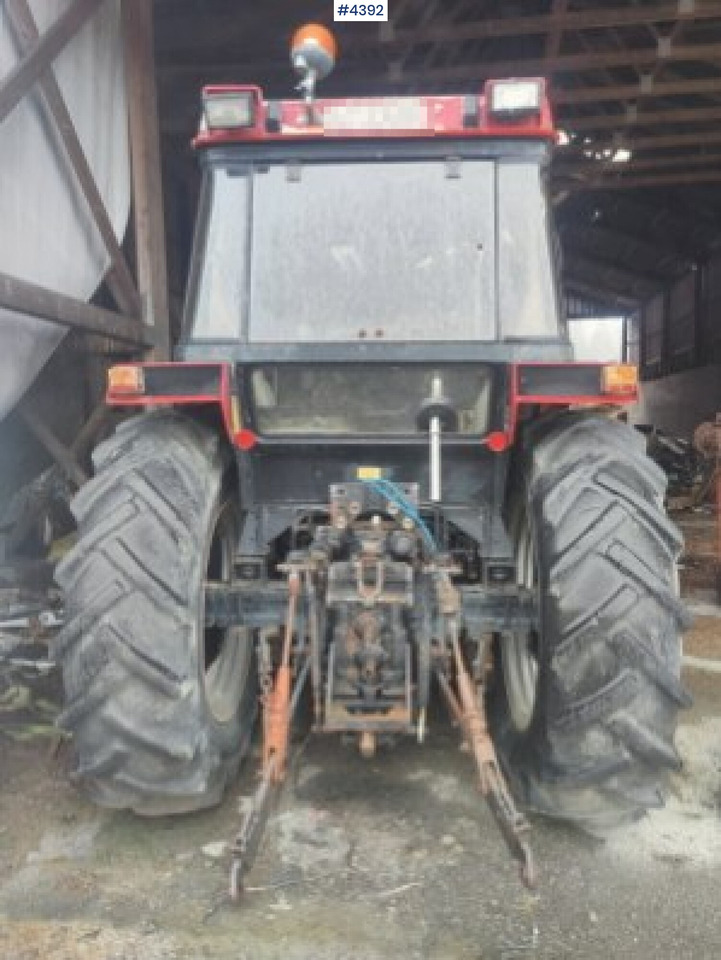 Case International 885XL 4x4 with trima loader - Трактор: фото 3 Case International 885XL 4x4 with trima loader - Трактор: фото 3