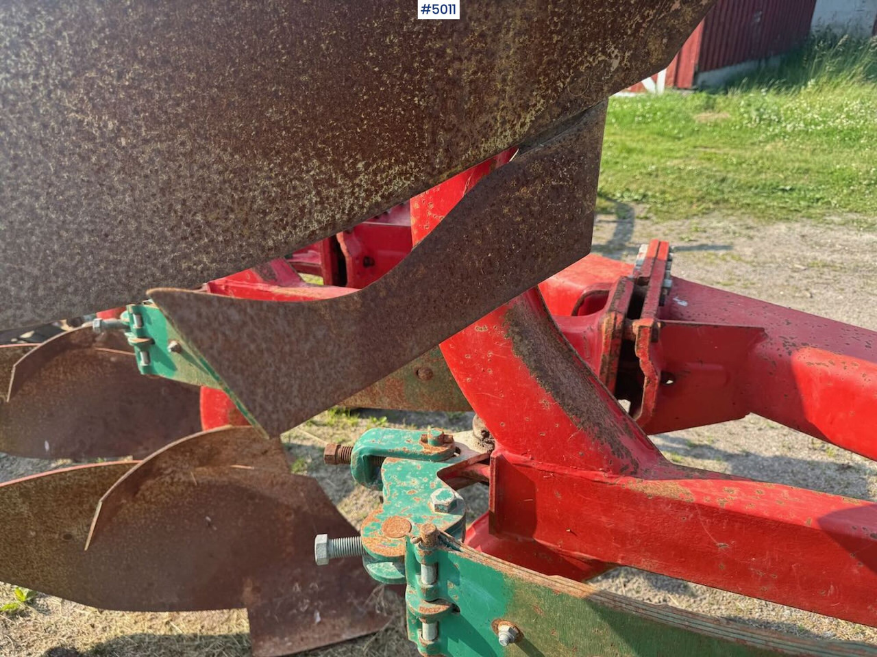 Техника для обработки почвы Kverneland Mod. E 3-blade reversible plough: фото 8