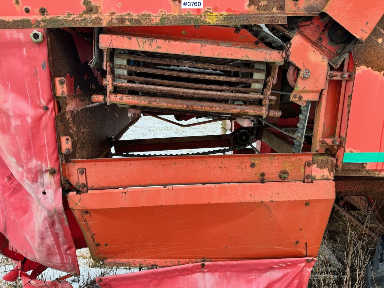 Картофелеуборочный комбайн Kverneland N2100 Potetopptaker with Kverneland desmantling machine.: фото 36