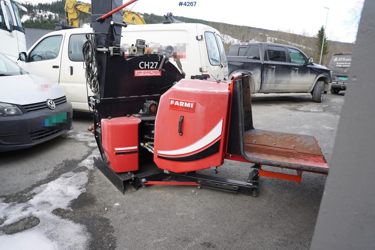 2020 Farmi Proff wood chipper for tractor (hardly used) - Лесозаготовительная техника: фото 4 2020 Farmi Proff wood chipper for tractor (hardly used) - Лесозаготовительная техника: фото 4