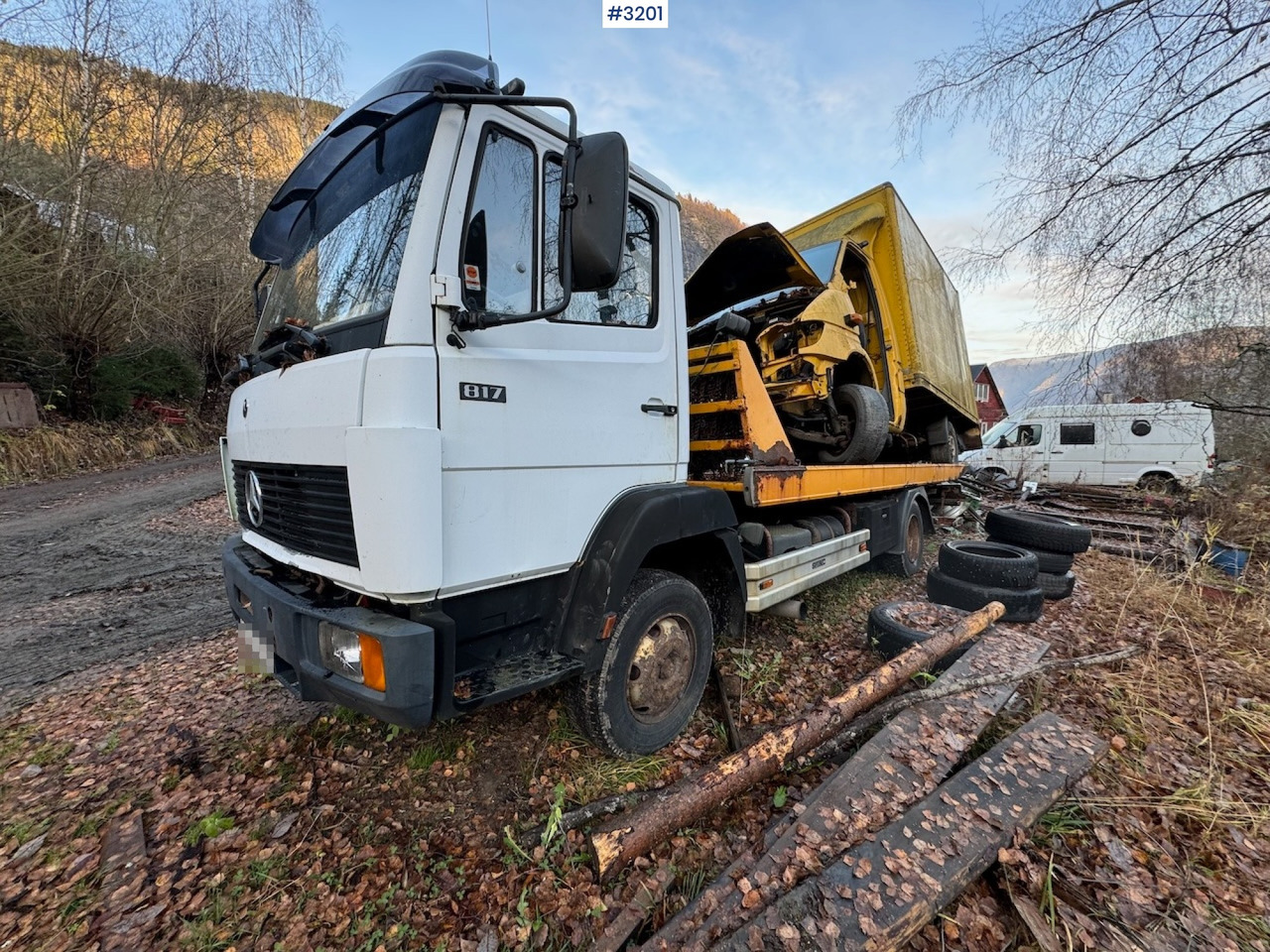 Mercedes Benz 817 tow truck - Эвакуатор: фото 1 Mercedes Benz 817 tow truck - Эвакуатор: фото 1