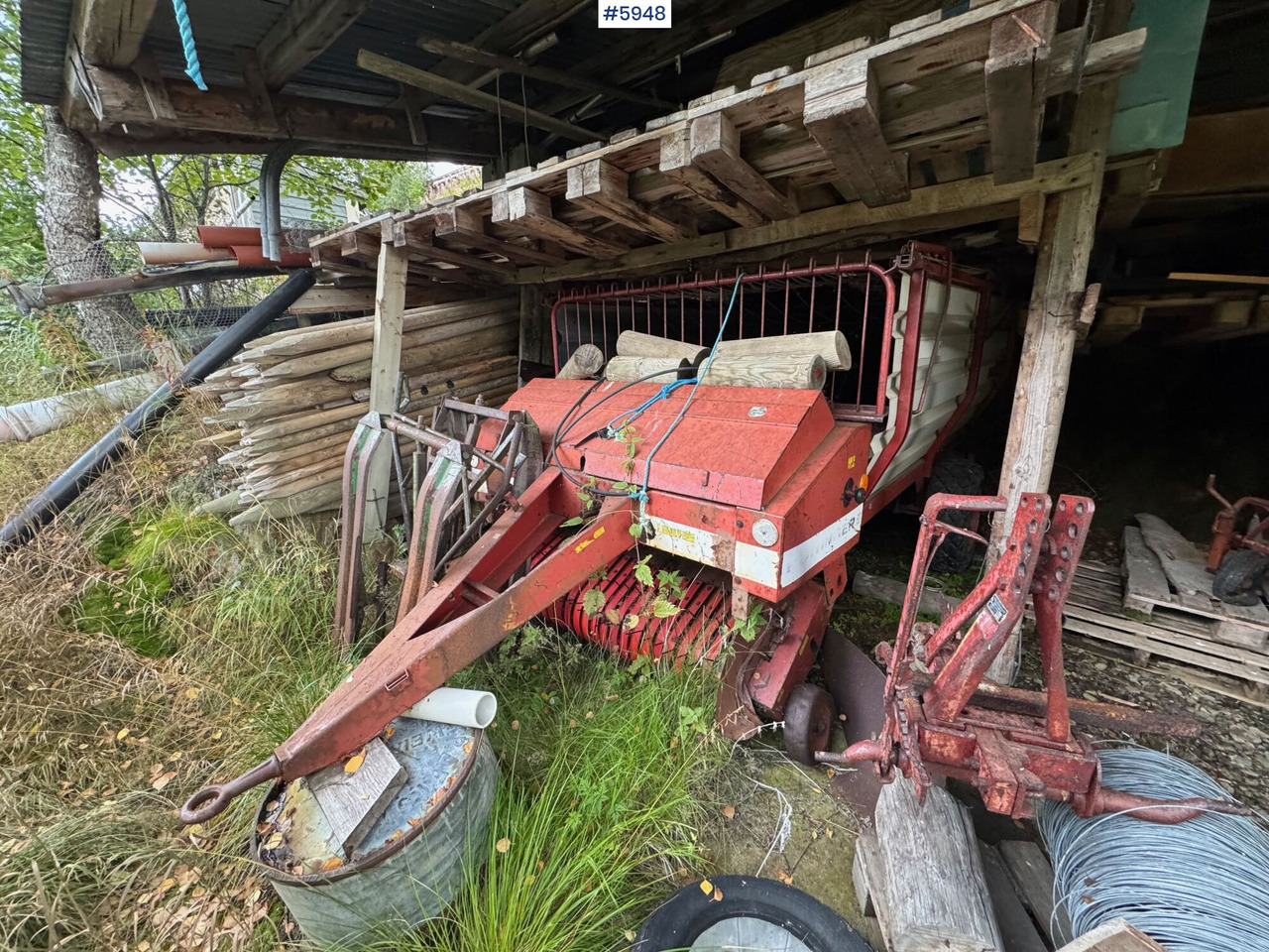 Pöttinger forage wagon - Техника для сенозаготовки: фото 1 Pöttinger forage wagon - Техника для сенозаготовки: фото 1