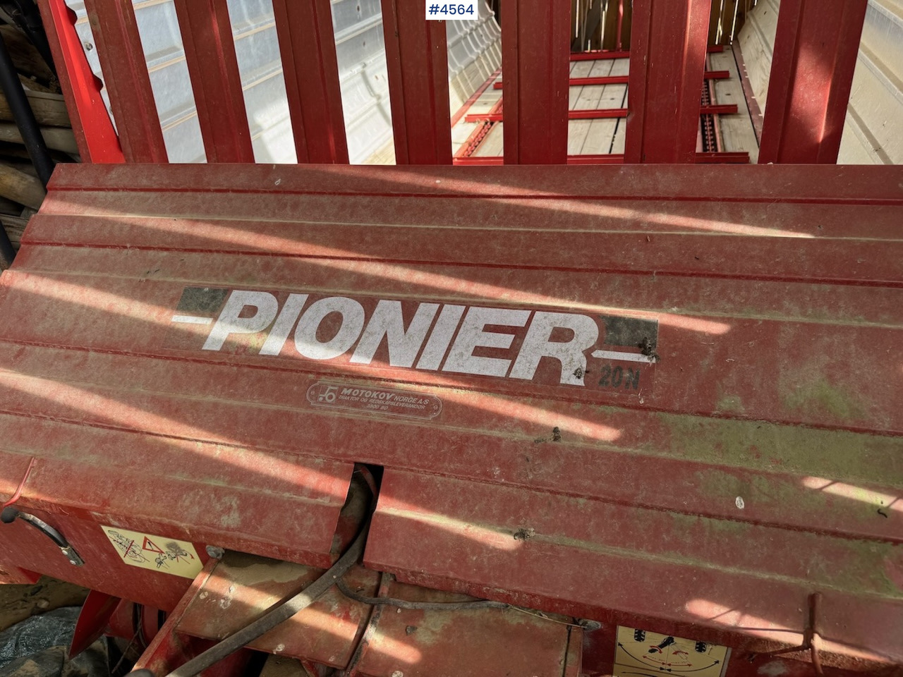 Sip Pioneer 20 N Loader - Техника для сенозаготовки: фото 5 Sip Pioneer 20 N Loader - Техника для сенозаготовки: фото 5