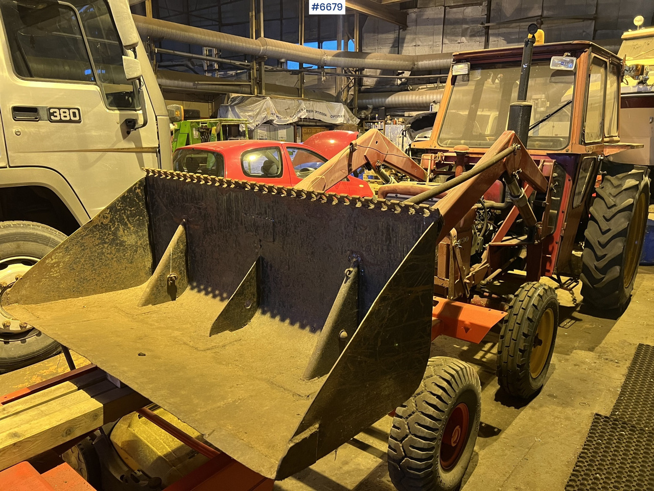 Volvo T430K traktor m/ frontlaster og skuffe - Трактор: фото 5 Volvo T430K traktor m/ frontlaster og skuffe - Трактор: фото 5