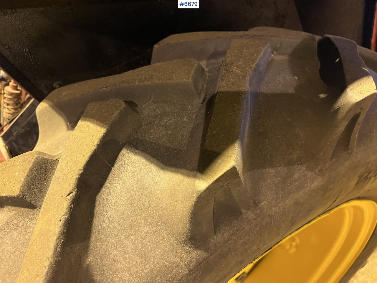 Volvo T430K traktor m/ frontlaster og skuffe - Трактор: фото 4 Volvo T430K traktor m/ frontlaster og skuffe - Трактор: фото 4