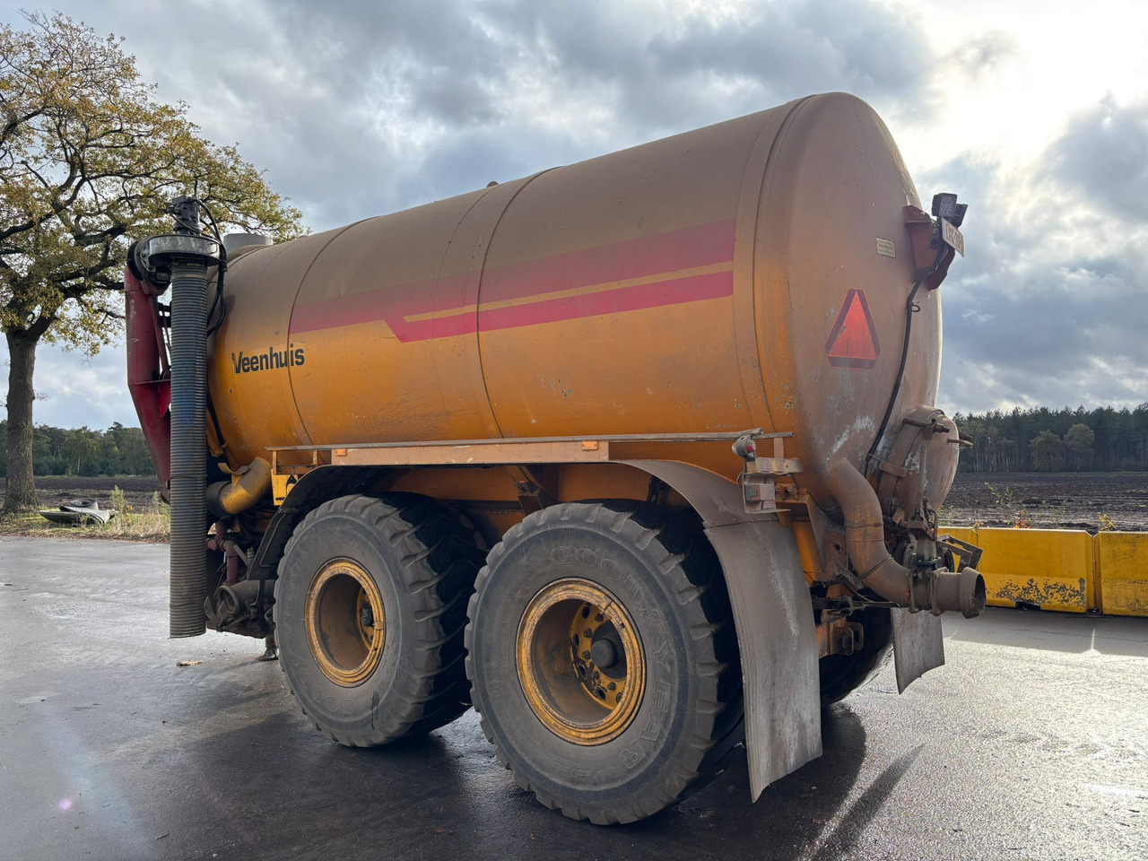 Veenhuis 19000 - Цистерна для жидкого навоза: фото 3 Veenhuis 19000 - Цистерна для жидкого навоза: фото 3