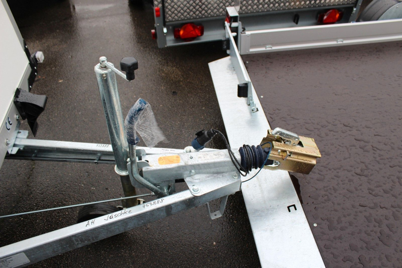 Humbaur HK 133015-18P Überfahrwand Kofferanhänger Koffer - Прицеп-фургон: фото 5 Humbaur HK 133015-18P Überfahrwand Kofferanhänger Koffer - Прицеп-фургон: фото 5