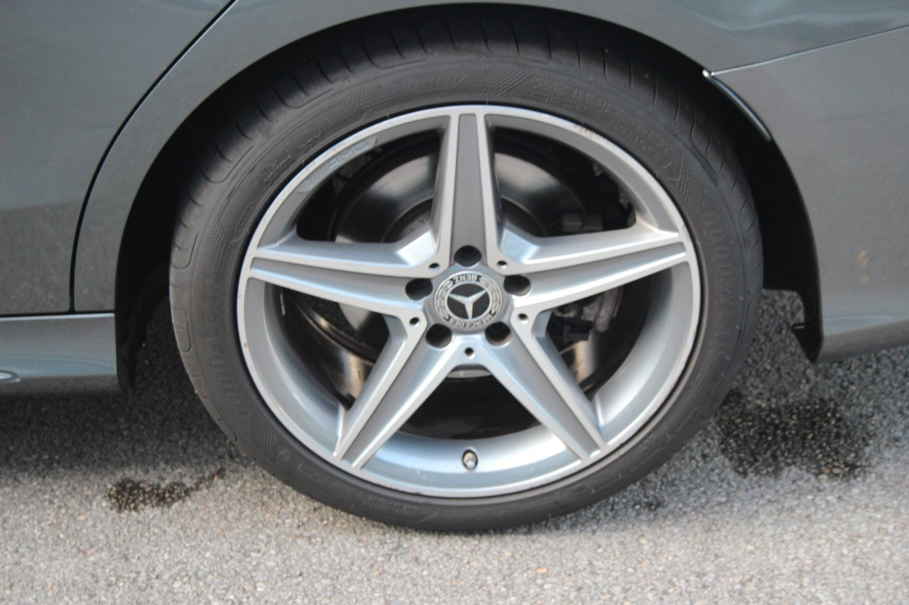 Mercedes-Benz C 220d T BlueTec AMG LED ACC LEDER - Универсал: фото 5 Mercedes-Benz C 220d T BlueTec AMG LED ACC LEDER - Универсал: фото 5