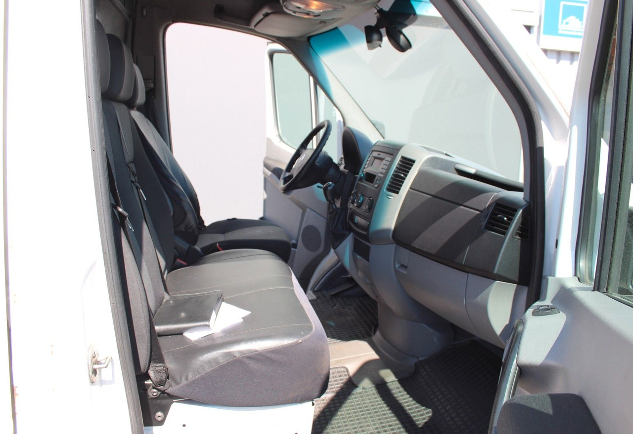 Пассажирский фургон Volkswagen Crafter Kasten 35 mittel L2H2 KLIMA 1.Hand: фото 16