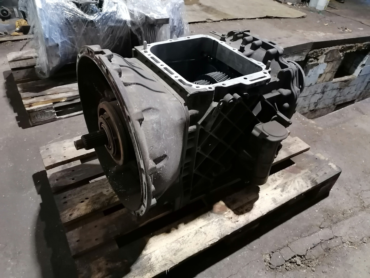 VOLVO remanufactured gearbox AT2612D - Коробка передач: фото 2 VOLVO remanufactured gearbox AT2612D - Коробка передач: фото 2