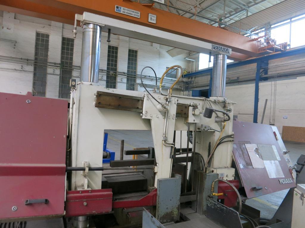 PEHAKA Roboter 540/610Z - Металлообрабатывающий станок: фото 2 PEHAKA Roboter 540/610Z - Металлообрабатывающий станок: фото 2