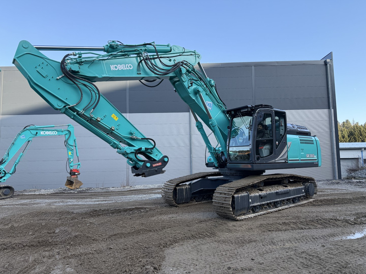 KOBELCO SK300NLC-11 - Гусеничный экскаватор: фото 1 KOBELCO SK300NLC-11 - Гусеничный экскаватор: фото 1