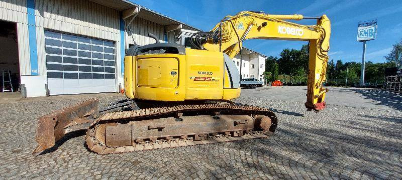 New Holland E235B SRNLC - Гусеничный экскаватор: фото 4 New Holland E235B SRNLC - Гусеничный экскаватор: фото 4