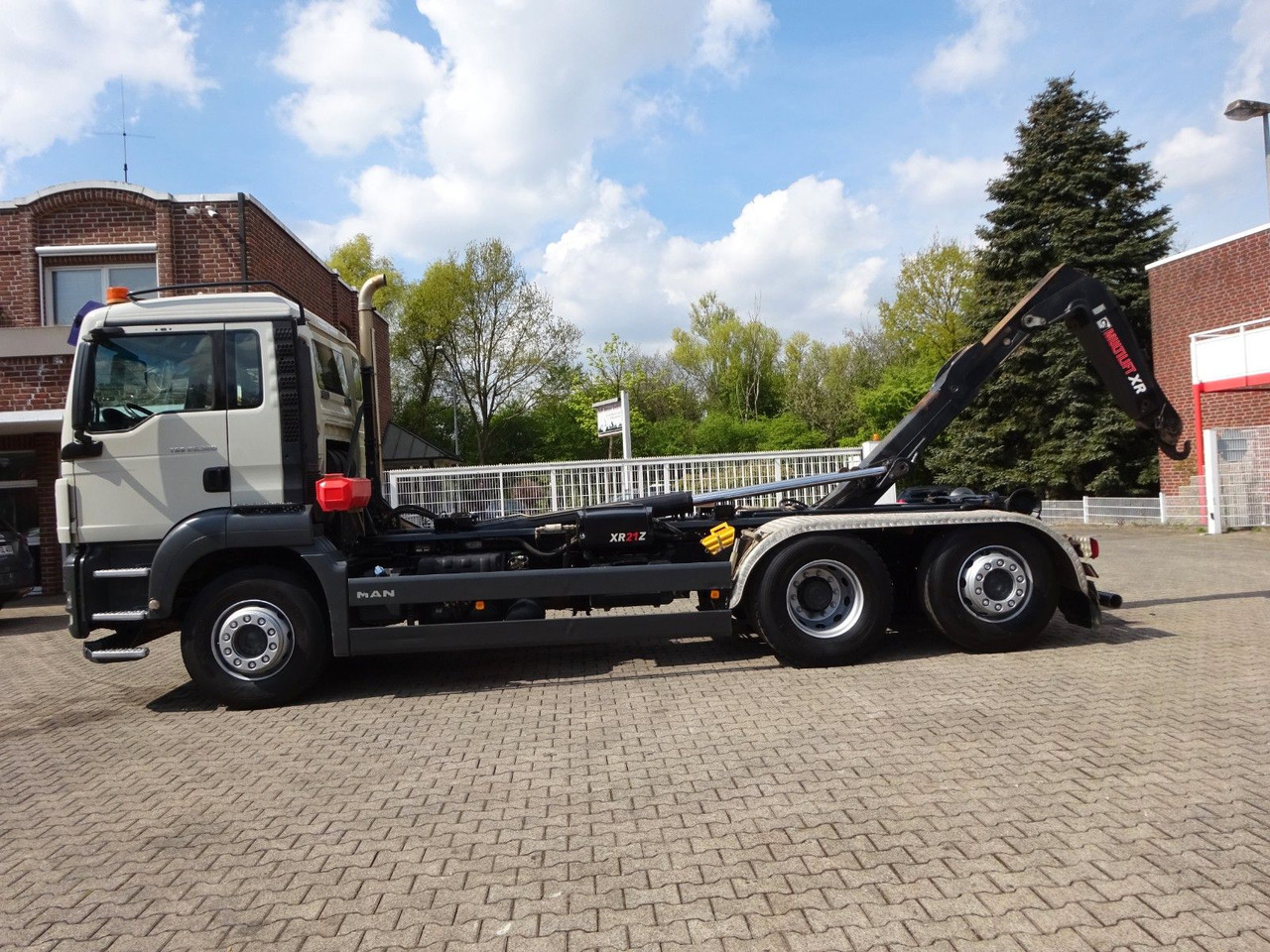 MAN 26.320 Multilift Abroller mit Lift+Lenkachse - Крюковой мультилифт: фото 5 MAN 26.320 Multilift Abroller mit Lift+Lenkachse - Крюковой мультилифт: фото 5