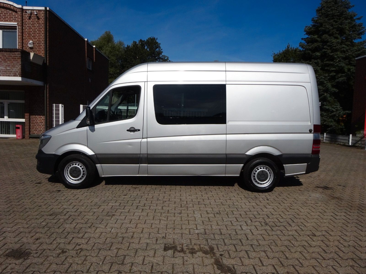 Mercedes-Benz Sprinter 316CDI Mixto 4x2 - Цельнометаллический фургон: фото 3 Mercedes-Benz Sprinter 316CDI Mixto 4x2 - Цельнометаллический фургон: фото 3