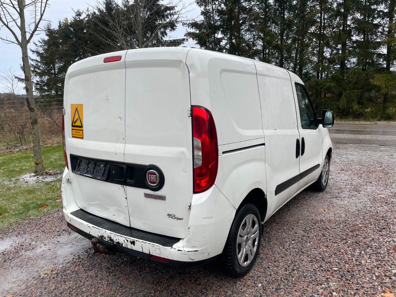 Fiat Doblo Doblò Basis Kasten 1.3 diesel - Универсал: фото 4 Fiat Doblo Doblò Basis Kasten 1.3 diesel - Универсал: фото 4