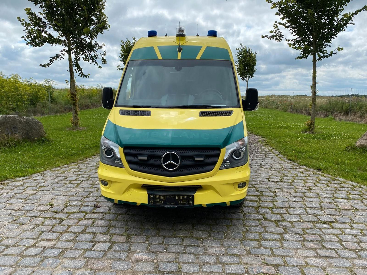 Mercedes-Benz Sprinter 519 CDI MAXI +Lift *20 000€ netto - Машина скорой помощи: фото 2 Mercedes-Benz Sprinter 519 CDI MAXI +Lift *20 000€ netto - Машина скорой помощи: фото 2