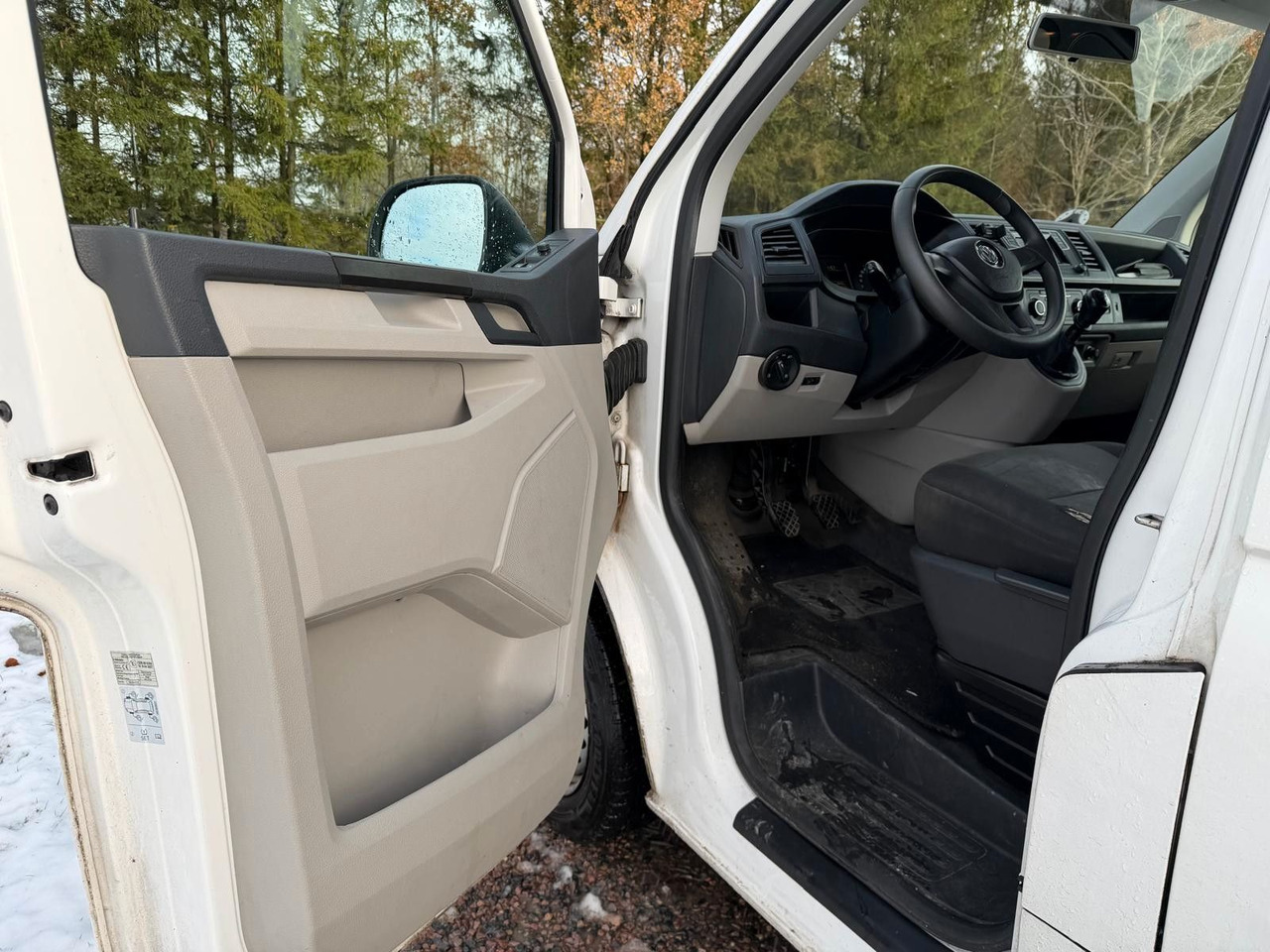 Пассажирский фургон Volkswagen T6 Transporter Kasten Kombi: фото 7