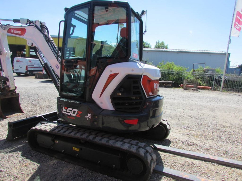 Bobcat E 50z Minibagger 42.500 EUR - Мини-экскаватор: фото 4 Bobcat E 50z Minibagger 42.500 EUR - Мини-экскаватор: фото 4