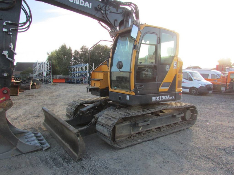 Hyundai HX 130 ALCR Kettenbagger 77.500 EUR / AC - Гусеничный экскаватор: фото 2 Hyundai HX 130 ALCR Kettenbagger 77.500 EUR / AC - Гусеничный экскаватор: фото 2