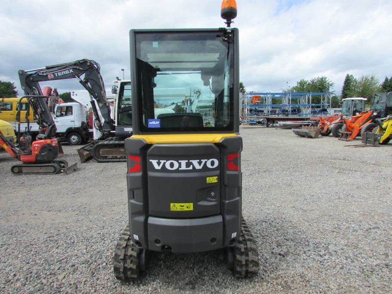 Volvo EC 18 E Minibagger 24.500 EUR - Мини-экскаватор: фото 5 Volvo EC 18 E Minibagger 24.500 EUR - Мини-экскаватор: фото 5