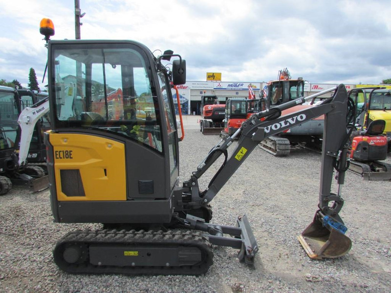 Volvo EC 18 E Minibagger 24.500 EUR - Мини-экскаватор: фото 4 Volvo EC 18 E Minibagger 24.500 EUR - Мини-экскаватор: фото 4
