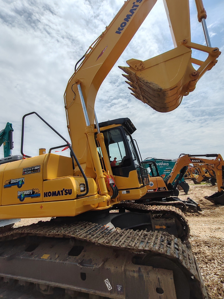 KOMATSU PC160 - Гусеничный экскаватор: фото 3 KOMATSU PC160 - Гусеничный экскаватор: фото 3