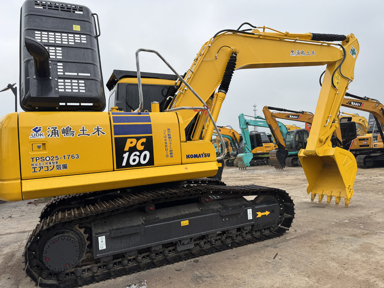 KOMATSU PC160 - Гусеничный экскаватор: фото 2 KOMATSU PC160 - Гусеничный экскаватор: фото 2