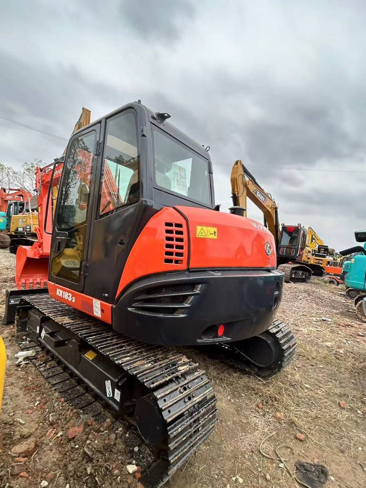 KUBOTA KX 183-3 - Мини-экскаватор: фото 4 KUBOTA KX 183-3 - Мини-экскаватор: фото 4