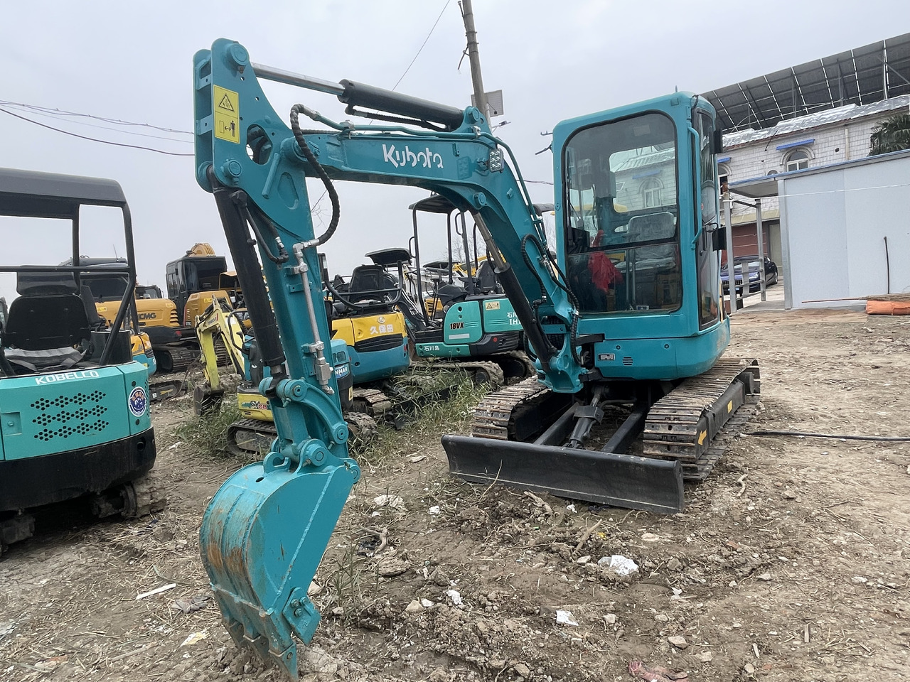 KUBOTA U-30 - Мини-экскаватор: фото 3 KUBOTA U-30 - Мини-экскаватор: фото 3