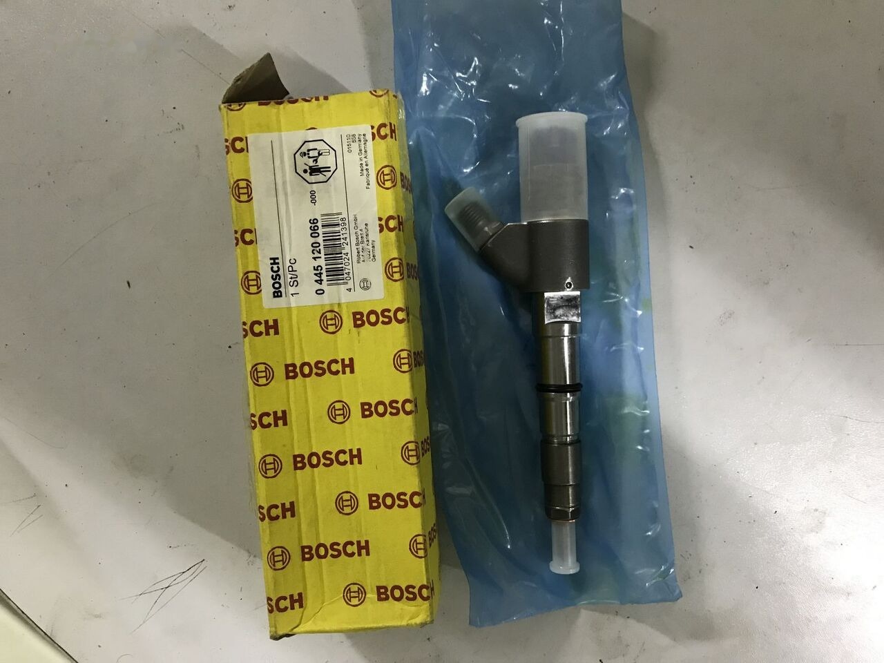 Bosch 4289311 Volvo ALL VOLVO - Распределитель впрыска для Колёсных погрузчиков: фото 1 Bosch 4289311 Volvo ALL VOLVO - Распределитель впрыска для Колёсных погрузчиков: фото 1