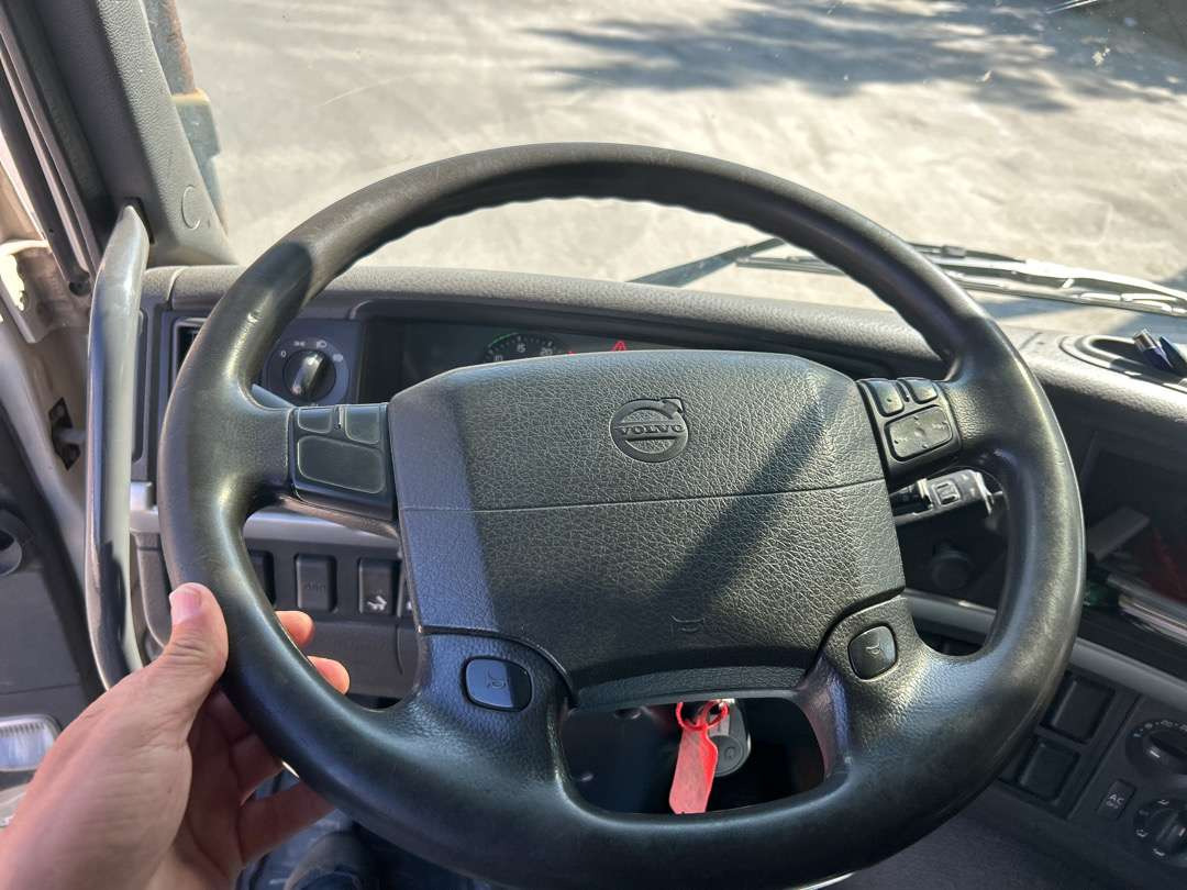 Самосвал 2011 Dumper VOLVO FM 500 Euroklasse 5T: фото 14 Самосвал 2011 Dumper VOLVO FM 500 Euroklasse 5T: фото 14