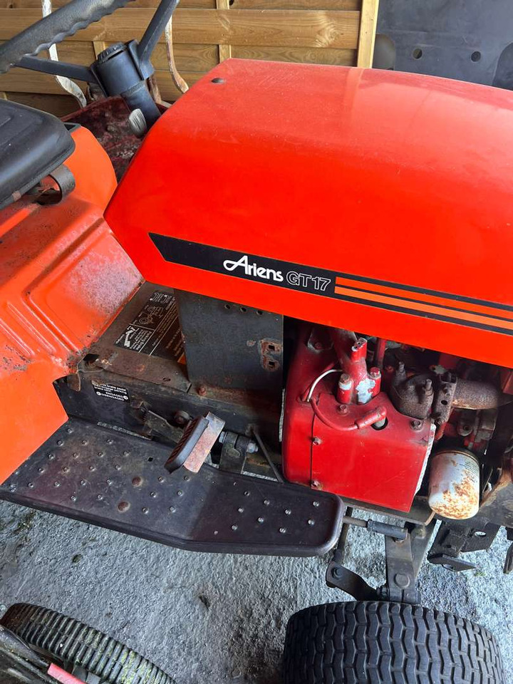 Ariens GT 17 Sitteklipper med kraftuttak repobjekt - Газонокосилка: фото 3 Ariens GT 17 Sitteklipper med kraftuttak repobjekt - Газонокосилка: фото 3