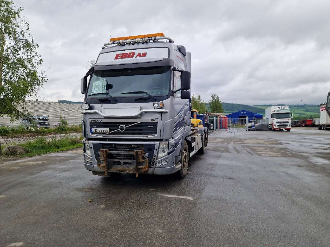 Volvo FH6X2-Krokbil med hydraulisk brøyteutstyr - Крюковой мультилифт: фото 5 Volvo FH6X2-Krokbil med hydraulisk brøyteutstyr - Крюковой мультилифт: фото 5