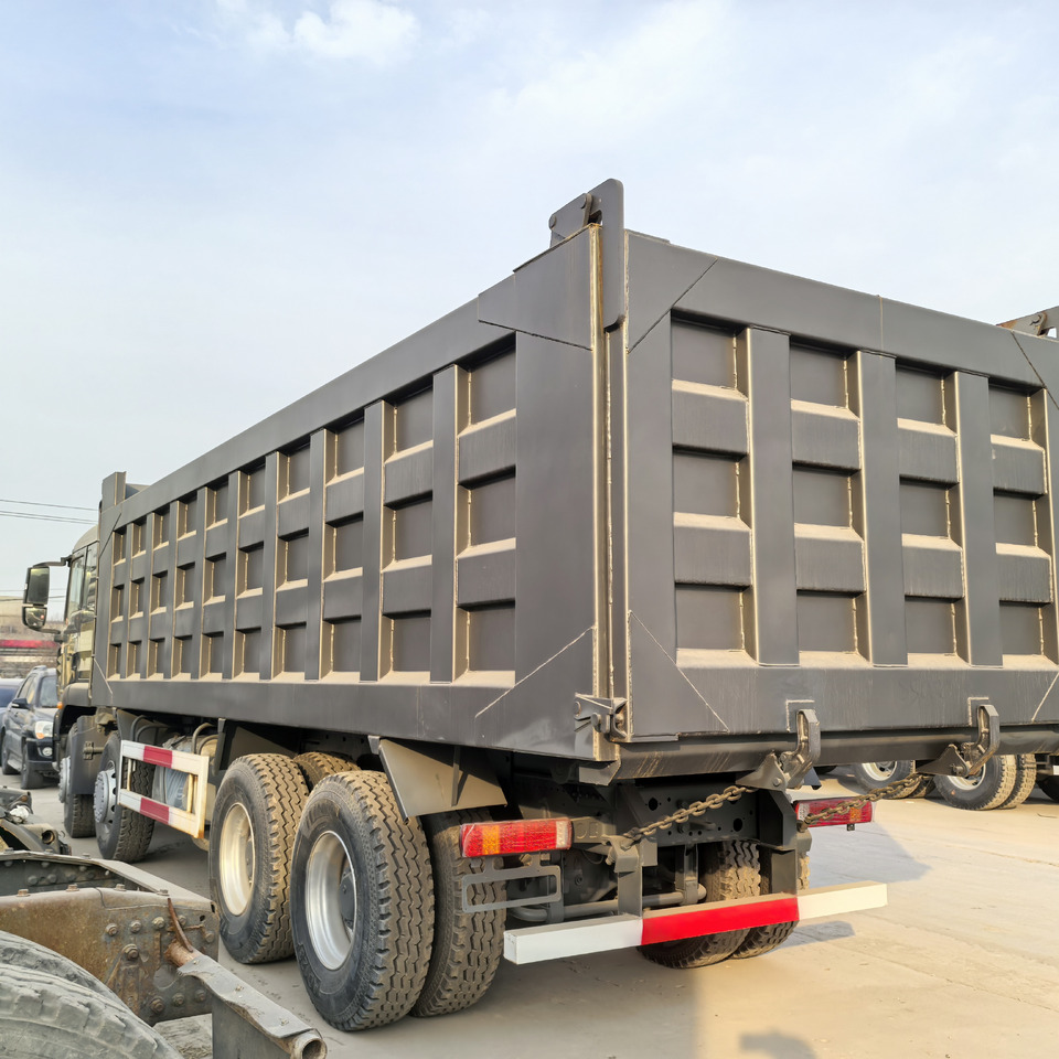 HOWO  - Самосвал: фото 5 HOWO  - Самосвал: фото 5