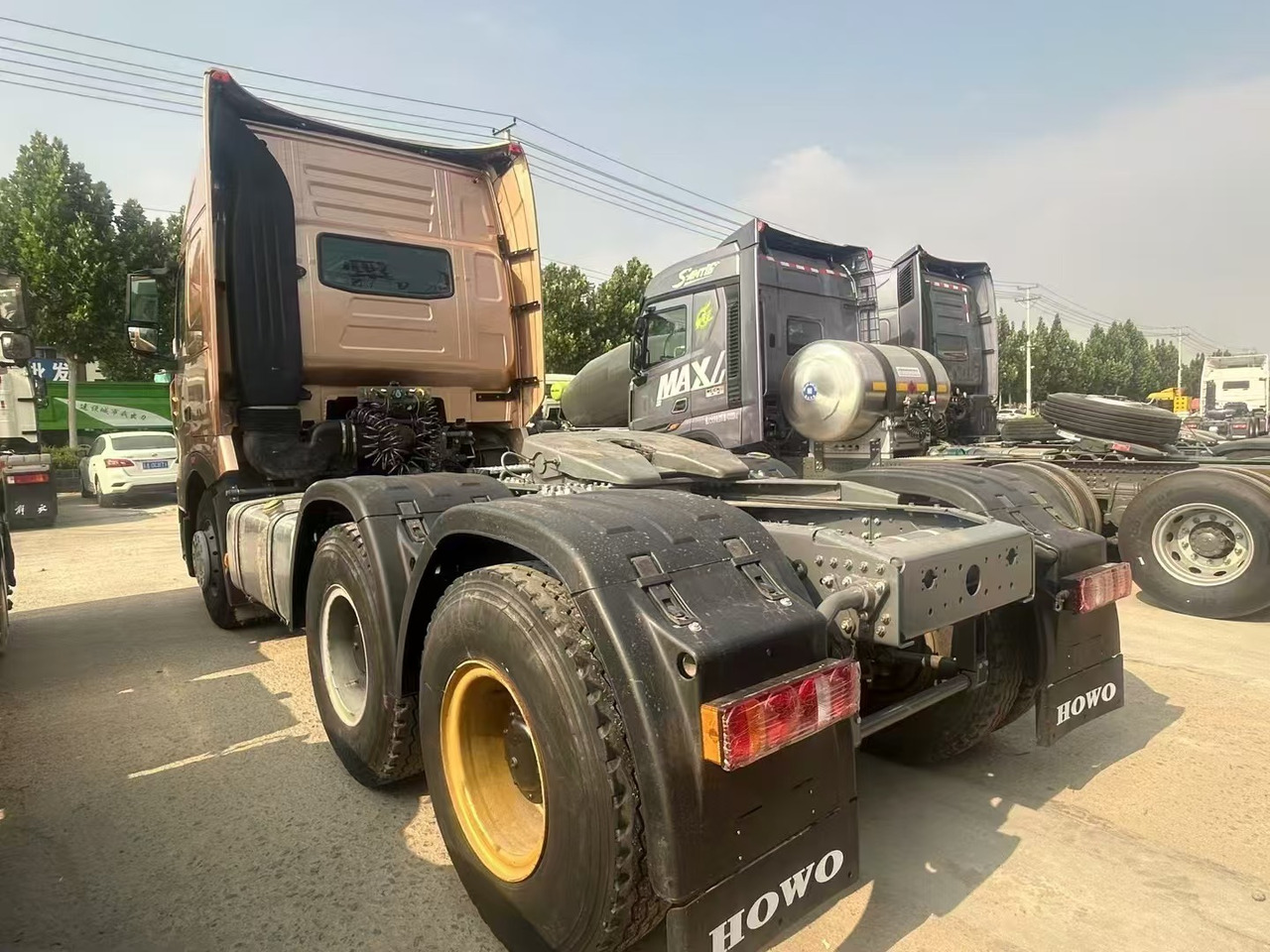 Новый Тягач HOWO T7H: фото 7