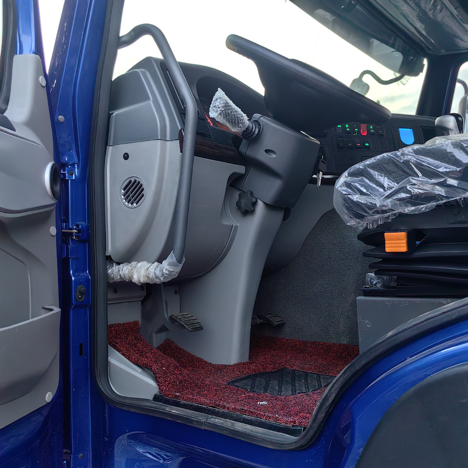 Sino truck  - Тягач: фото 4 Sino truck  - Тягач: фото 4