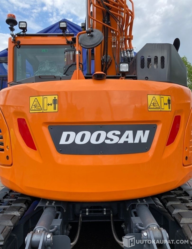 Doosan DX 140LCR-5, 2021, SMP-rototilt, puskulevy, rasvari, koura, 1 kauha, Stage5, Helsinki - Гусеничный экскаватор: фото 4 Doosan DX 140LCR-5, 2021, SMP-rototilt, puskulevy, rasvari, koura, 1 kauha, Stage5, Helsinki - Гусеничный экскаватор: фото 4