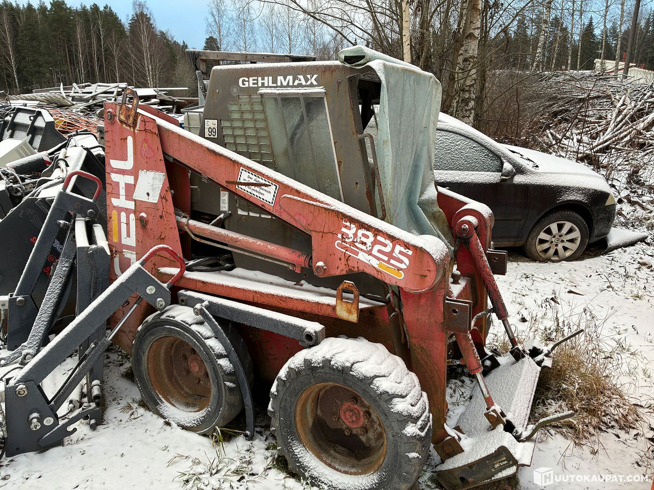 Gehl 3825 Loader, Pälkäne - Мини-погрузчик с бортовым поворотом: фото 1 Gehl 3825 Loader, Pälkäne - Мини-погрузчик с бортовым поворотом: фото 1