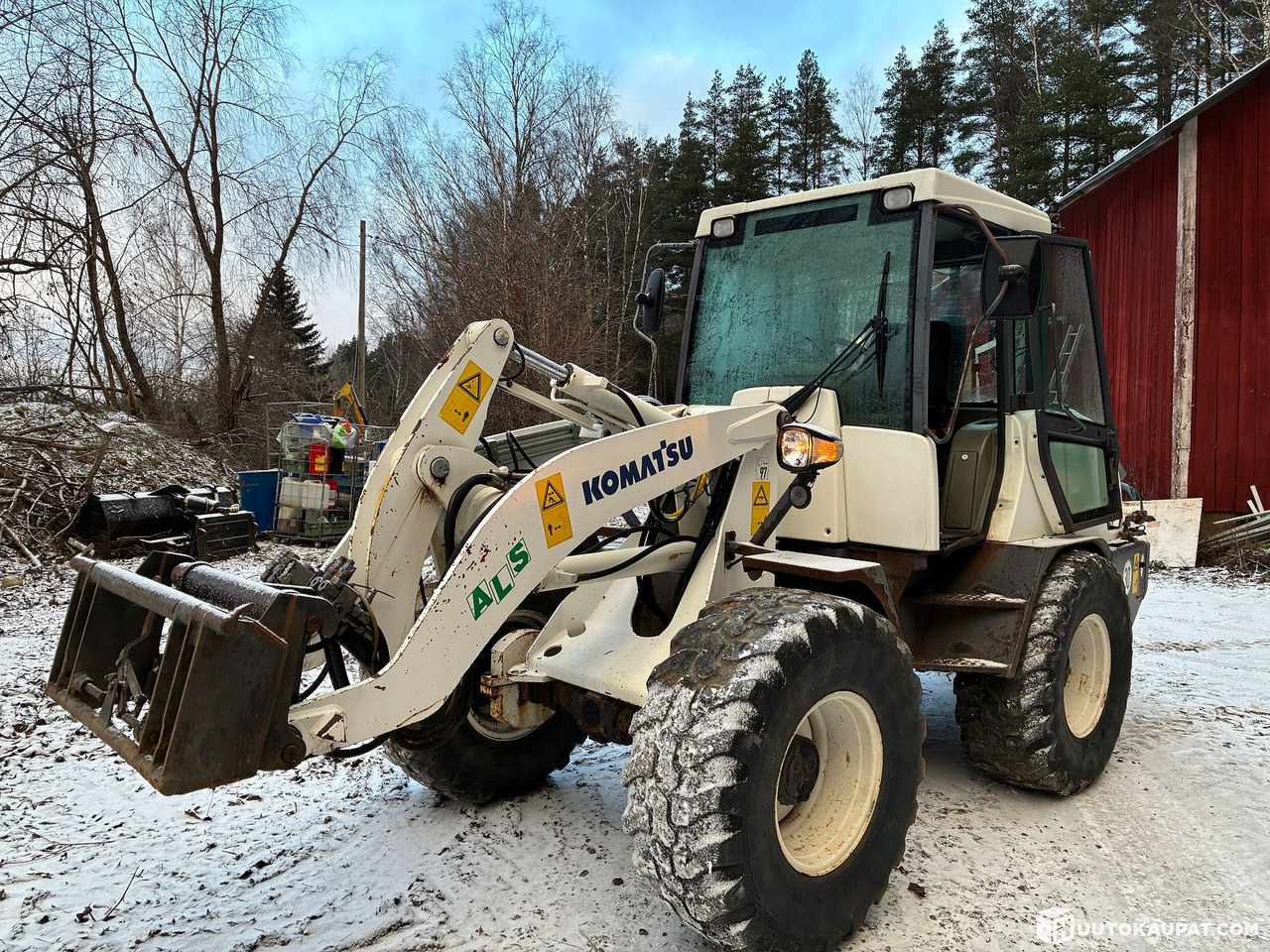Komatsu WA 75-3, 2001 wheel loader, Pälkäne - Колёсный погрузчик: фото 2 Komatsu WA 75-3, 2001 wheel loader, Pälkäne - Колёсный погрузчик: фото 2