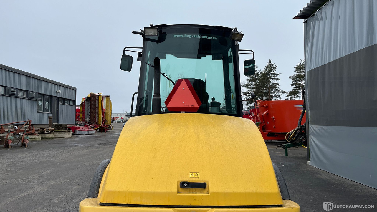 New Holland W80 TC HIGHSP, 2008, pyöräkuormaaja, Seinäjoki - Сельскохозяйственная техника: фото 2 New Holland W80 TC HIGHSP, 2008, pyöräkuormaaja, Seinäjoki - Сельскохозяйственная техника: фото 2