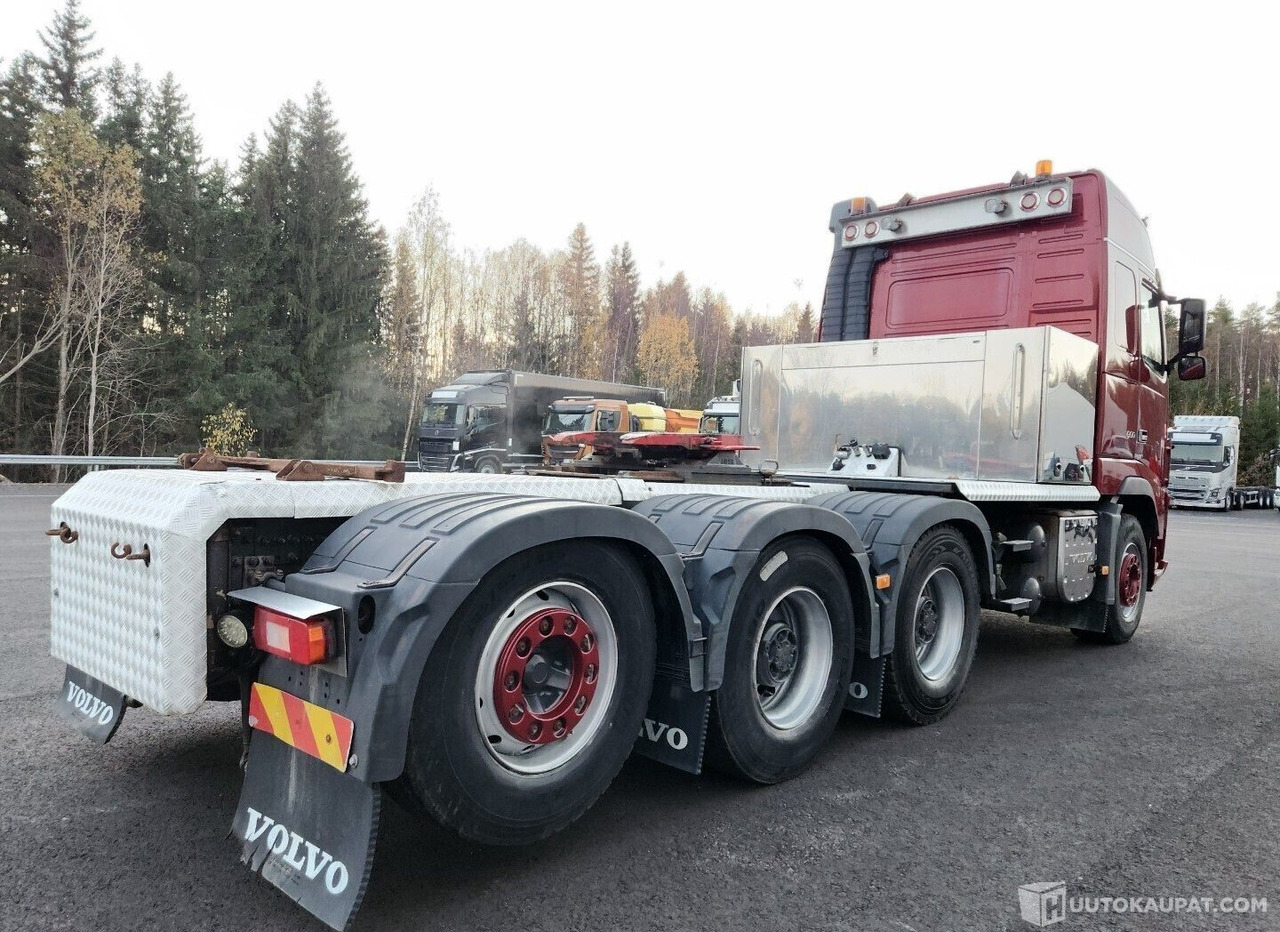 Volvo FH16 600 8x4, 2009, 16.0 l, Diesel, 888 123 km, Vantaa - Тягач: фото 4 Volvo FH16 600 8x4, 2009, 16.0 l, Diesel, 888 123 km, Vantaa - Тягач: фото 4