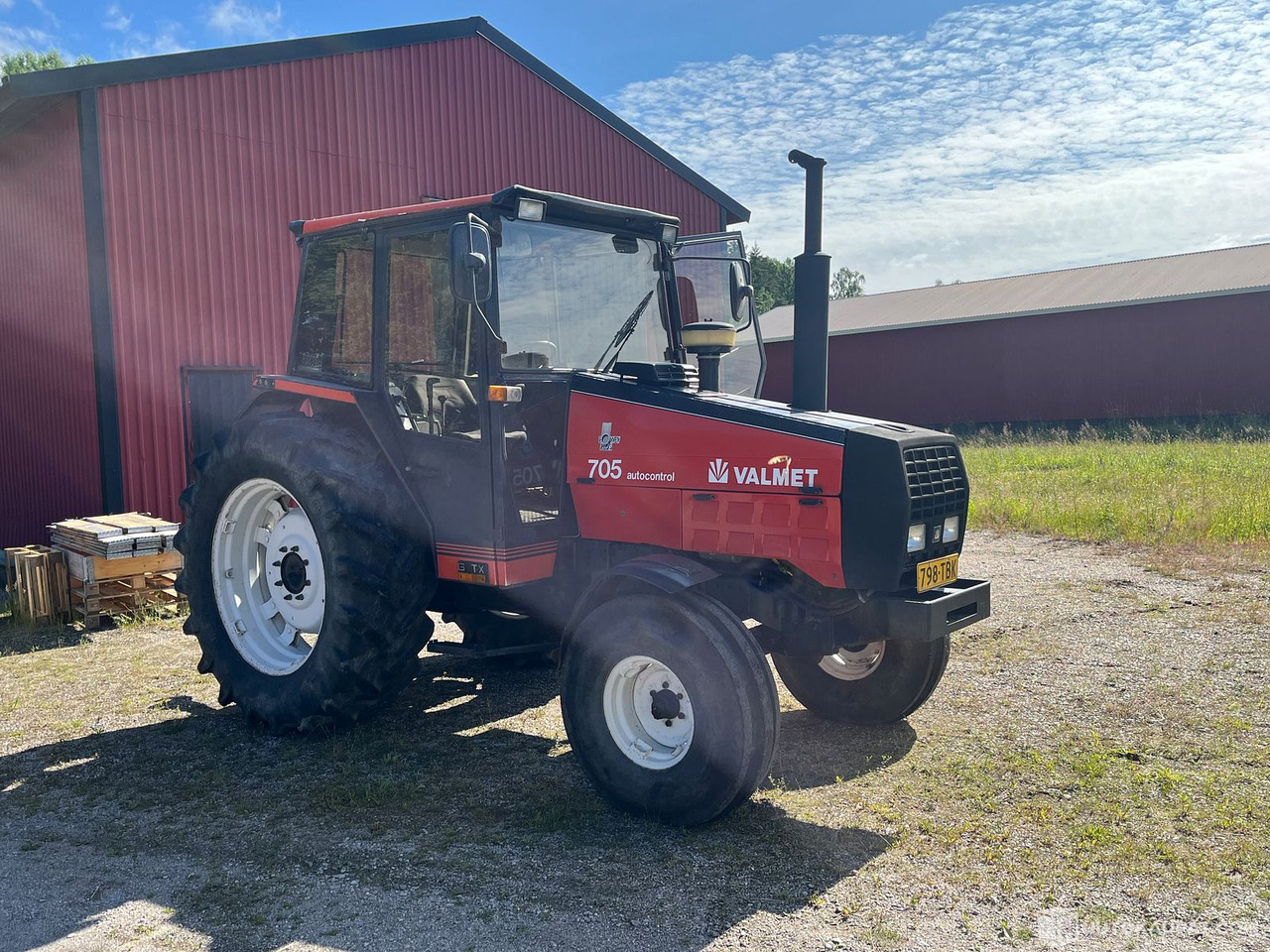 Valmet 705, Traktori, harrastajalta, 1990, Salo - Трактор: фото 5 Valmet 705, Traktori, harrastajalta, 1990, Salo - Трактор: фото 5