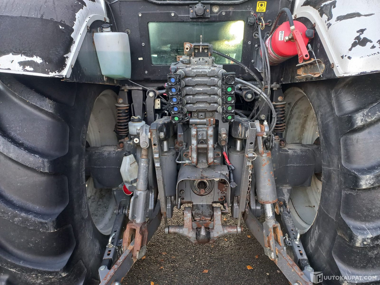 Valtra T213 VERSU, 2013, 11 100 h, MTK25, Joensuu - Трактор: фото 3 Valtra T213 VERSU, 2013, 11 100 h, MTK25, Joensuu - Трактор: фото 3