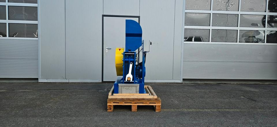 Backenbrecher JC 300 - Brechbacken Wolframkarbid - Щековая дробилка: фото 1 Backenbrecher JC 300 - Brechbacken Wolframkarbid - Щековая дробилка: фото 1