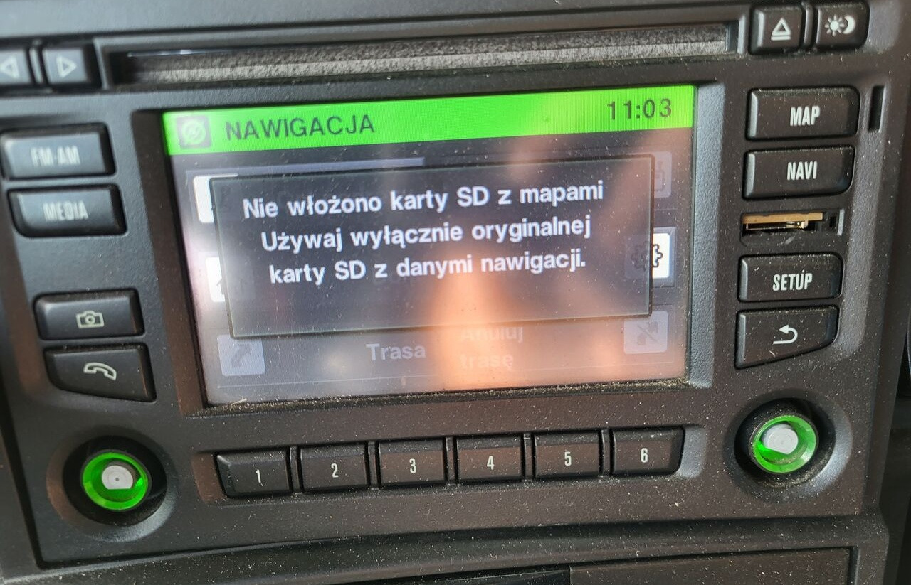 Scania Nawigacja Navi CD Bluetooth R 2538534 Scania SCANIA R 2026742 truck - Приборная панель для Грузовиков: фото 1 Scania Nawigacja Navi CD Bluetooth R 2538534 Scania SCANIA R 2026742 truck - Приборная панель для Грузовиков: фото 1