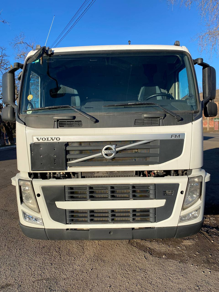 Volvo FM 450 - Тягач: фото 2 Volvo FM 450 - Тягач: фото 2