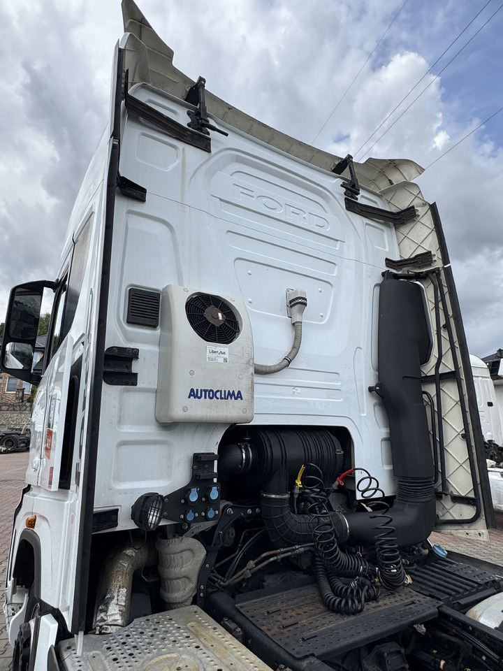 Ford F-Max - Кабина: фото 5 Ford F-Max - Кабина: фото 5