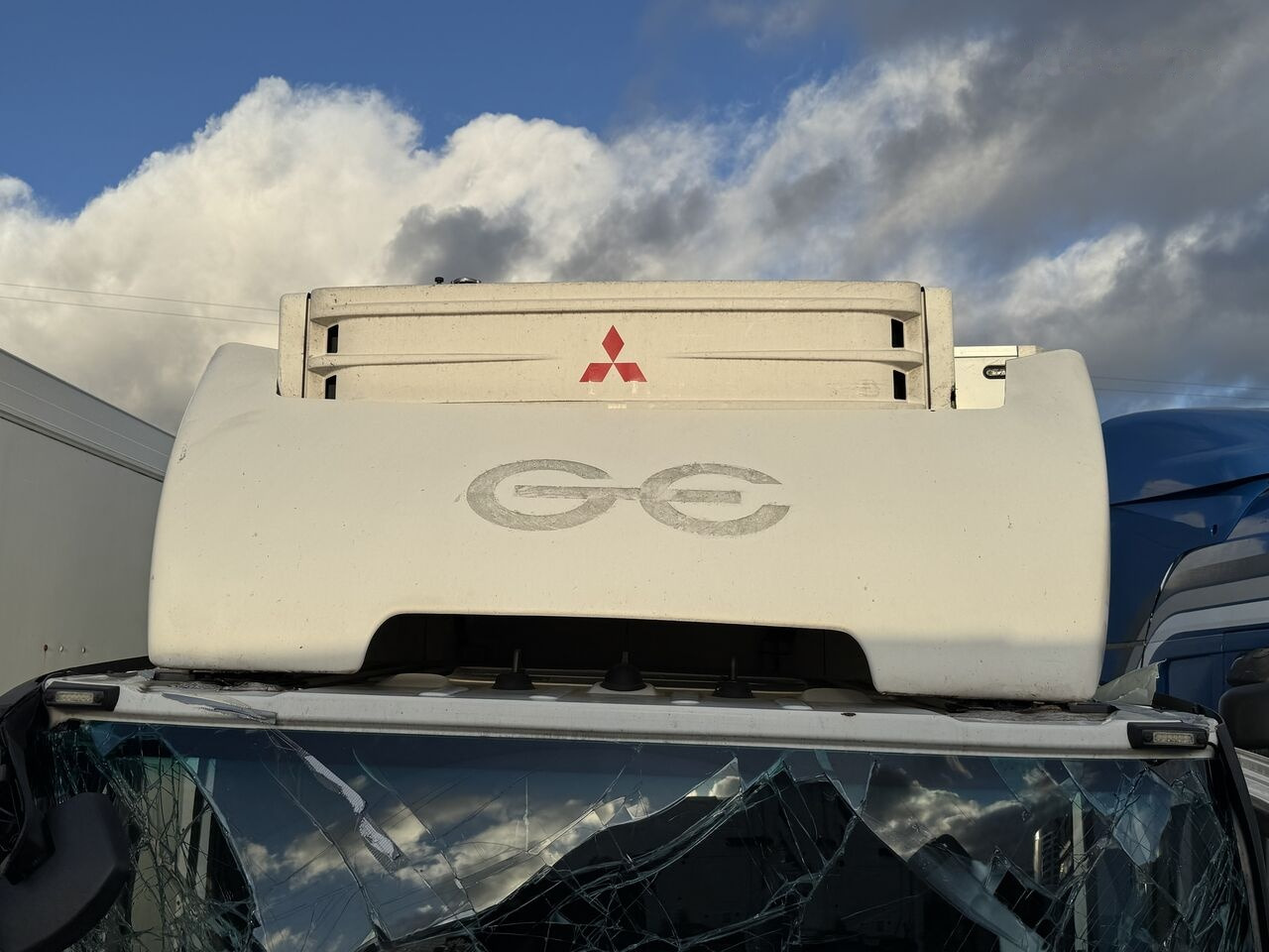 Mercedes-Benz Actros Antos Axor - Аэродинамика/ Спойлеры для Грузовиков: фото 2 Mercedes-Benz Actros Antos Axor - Аэродинамика/ Спойлеры для Грузовиков: фото 2